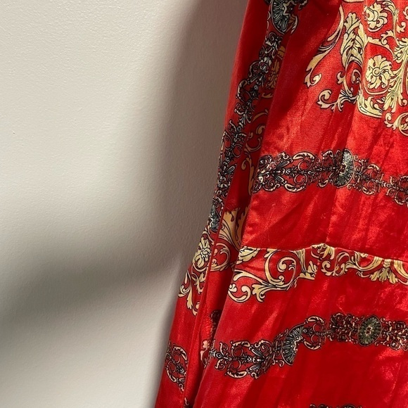 Pretty Little Thing Red Printed Satin Long Sleeve Wrap Dress - Picture 15 of 16